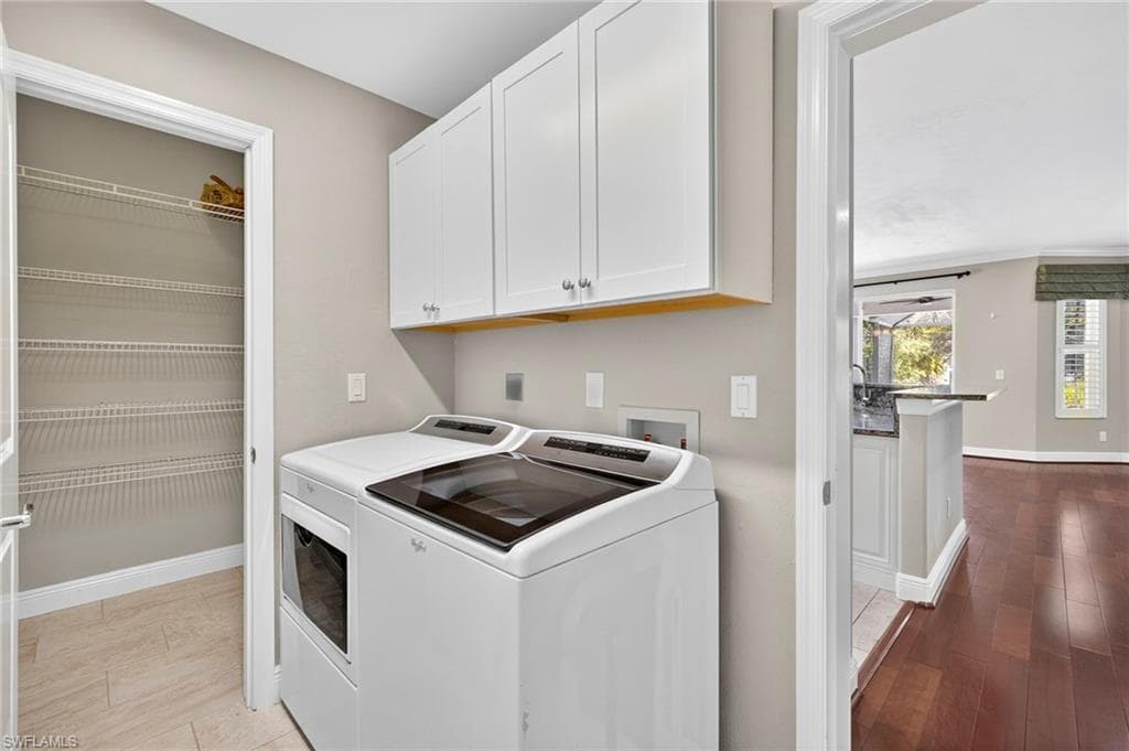 9896 Colonial Walk S, Estero, FL 33928-29