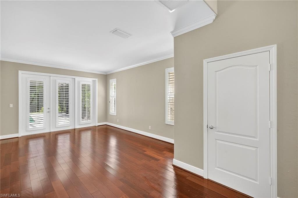 9896 Colonial Walk S, Estero, FL 33928-4