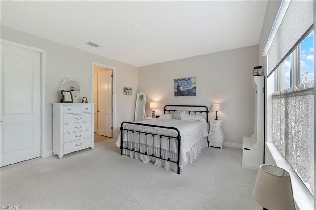 4691 Centaurus Cir, Naples, FL 34120-9