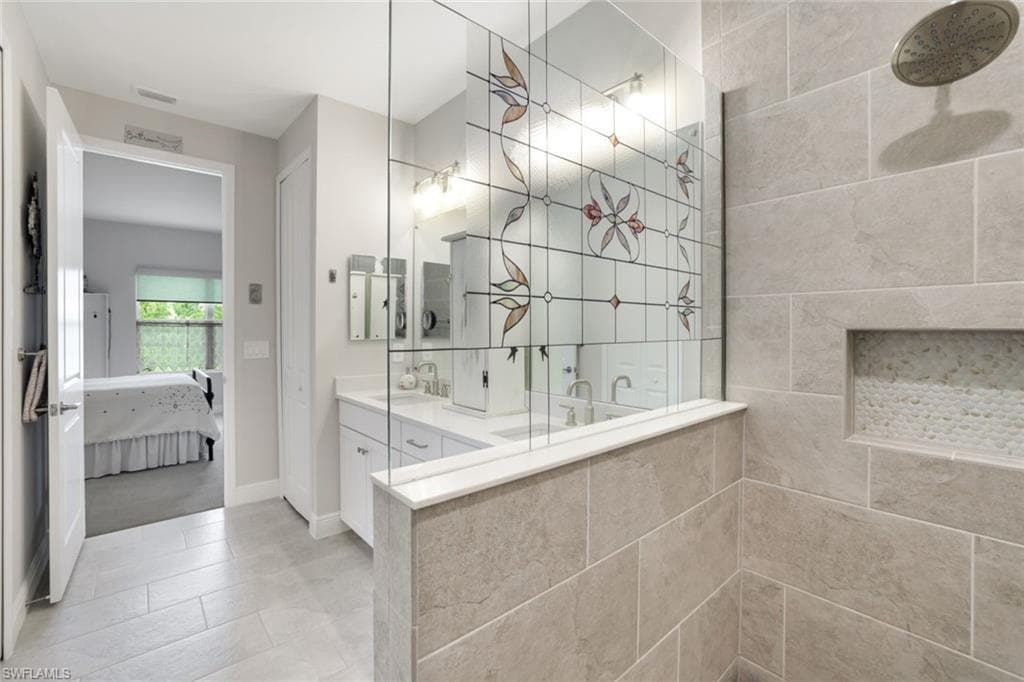 4691 Centaurus Cir, Naples, FL 34120-11