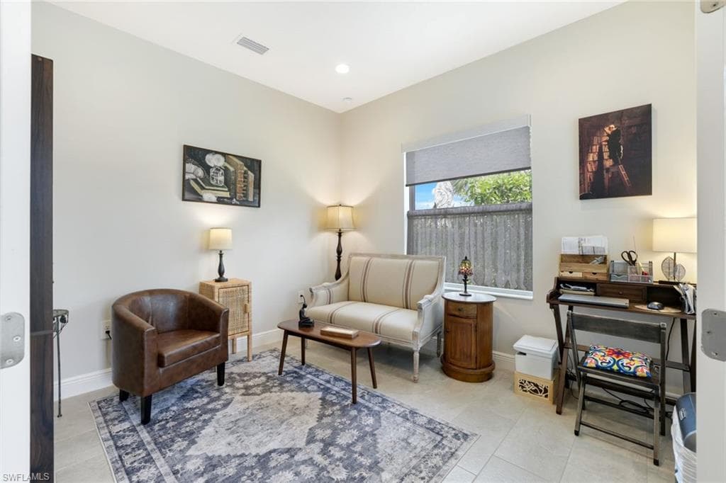 4691 Centaurus Cir, Naples, FL 34120-15