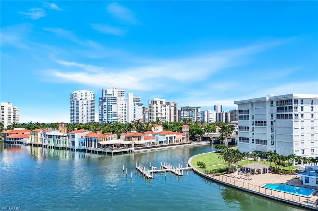 250 Park Shore Dr 601, Naples, FL 34103-32