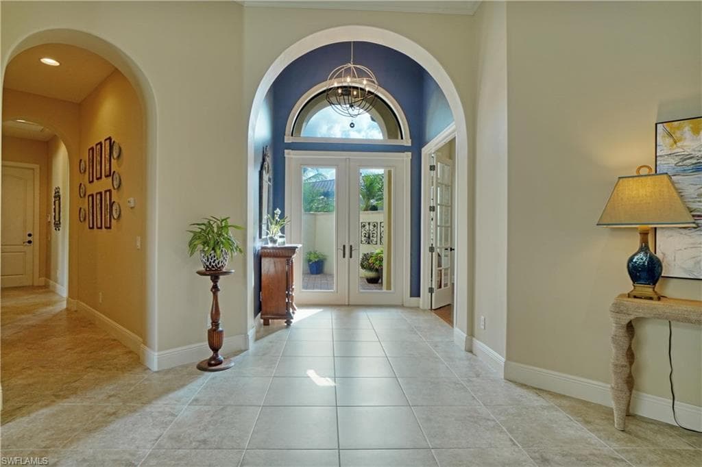 9313 Vercelli Ct, Naples, FL 34113-4