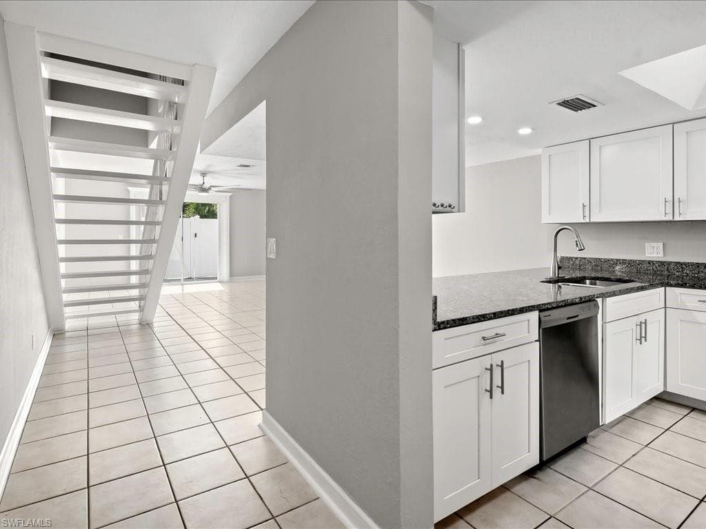 4641 Santa Barbara Pl 6, Cape Coral, FL 33914-5