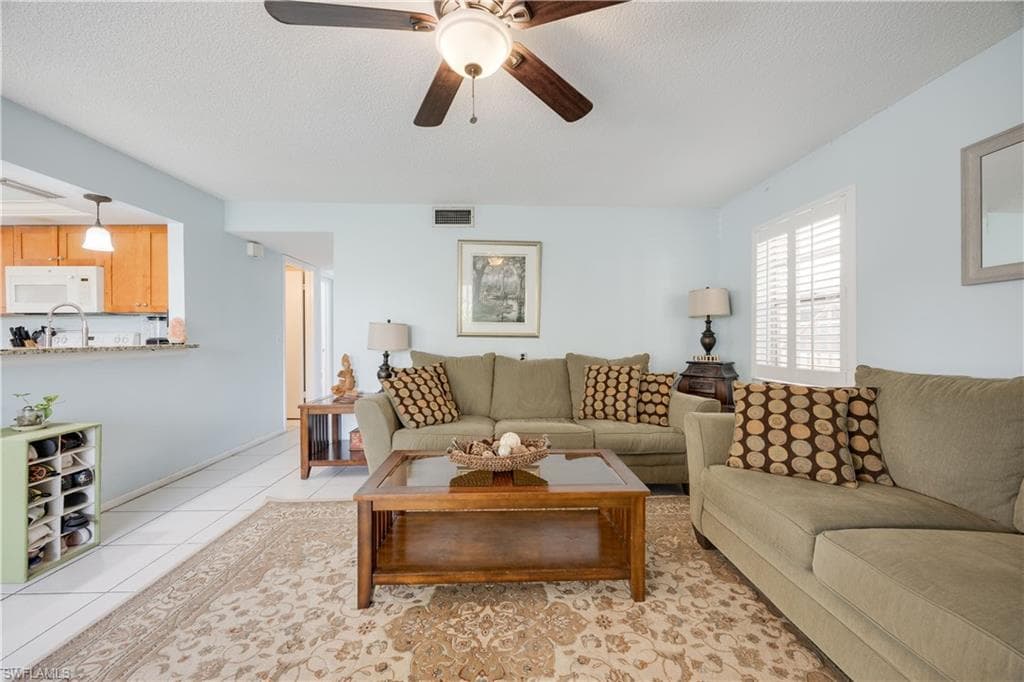 1400 Pompei Ln 43, Naples, FL 34103-8