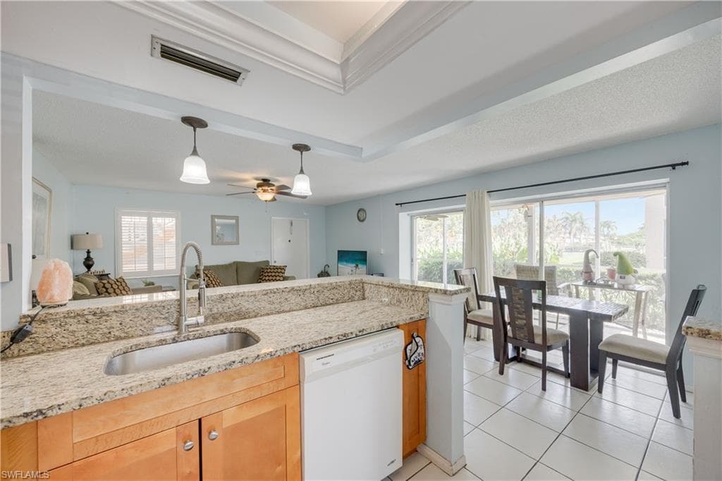 1400 Pompei Ln 43, Naples, FL 34103-18