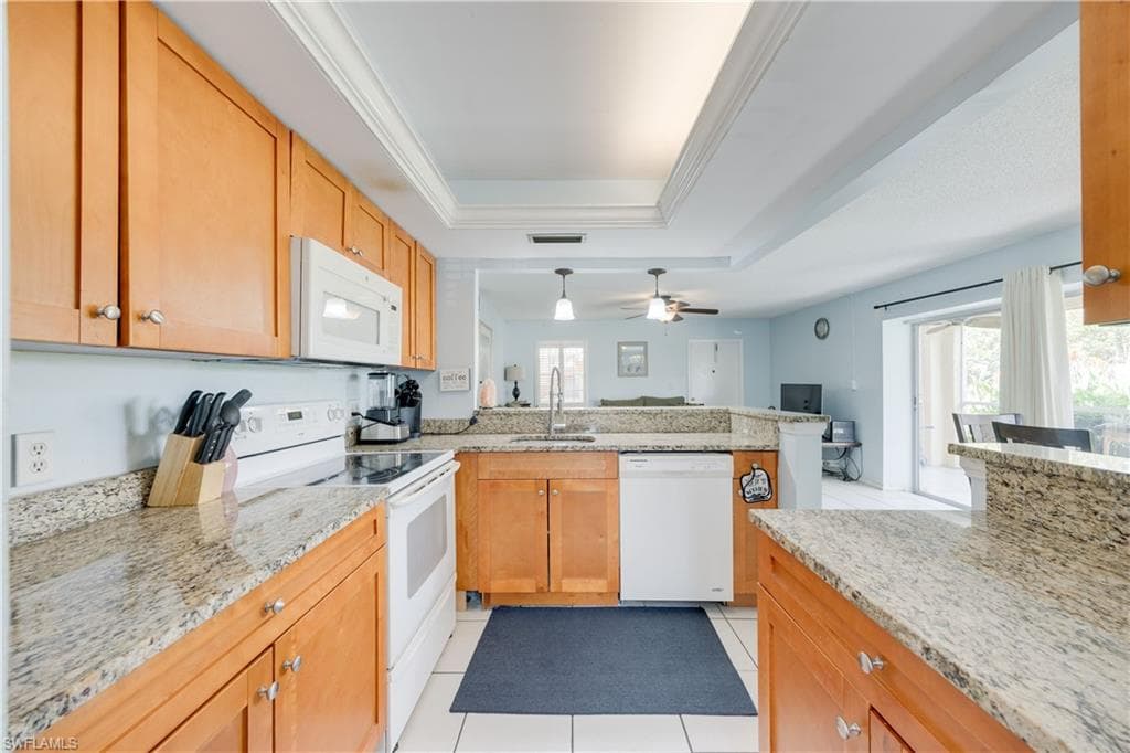 1400 Pompei Ln 43, Naples, FL 34103-19