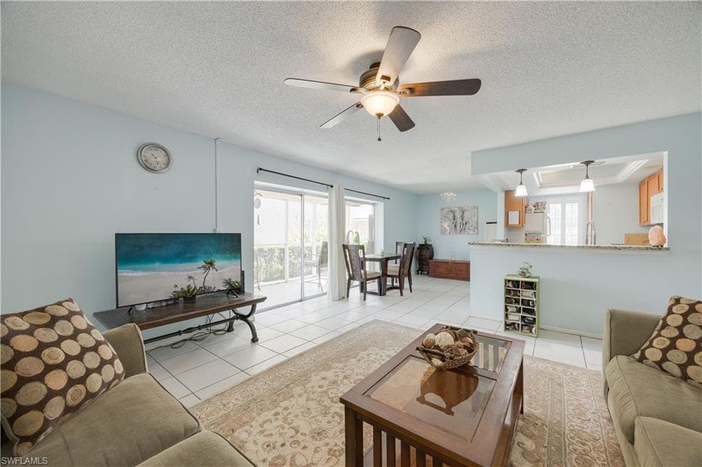 1400 Pompei Ln 43, Naples, FL 34103-1