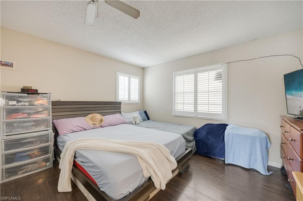 1400 Pompei Ln 43, Naples, FL 34103-29