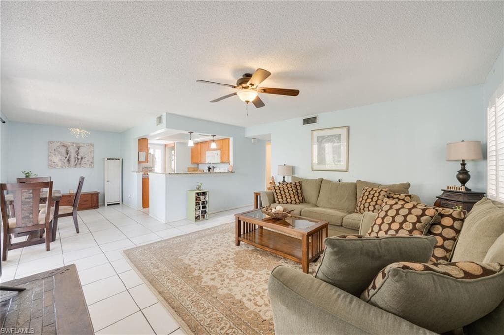 1400 Pompei Ln 43, Naples, FL 34103-4