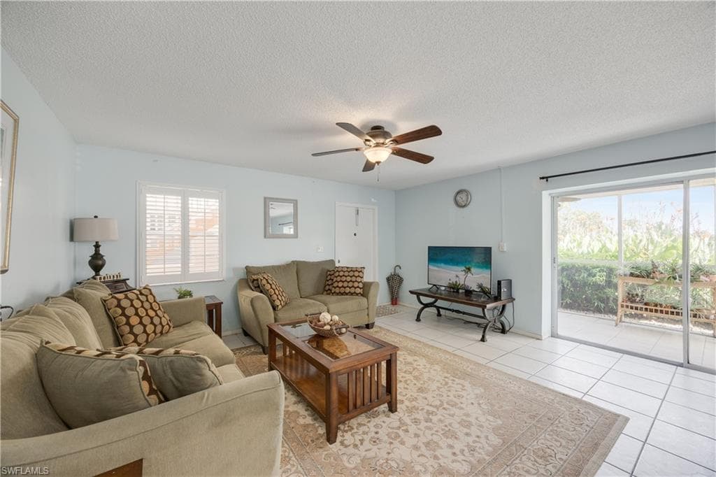 1400 Pompei Ln 43, Naples, FL 34103-5