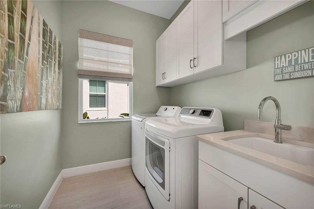 9020 Mayreau Way, Naples, FL 34114-11