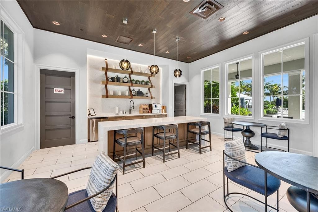 9020 Mayreau Way, Naples, FL 34114-18