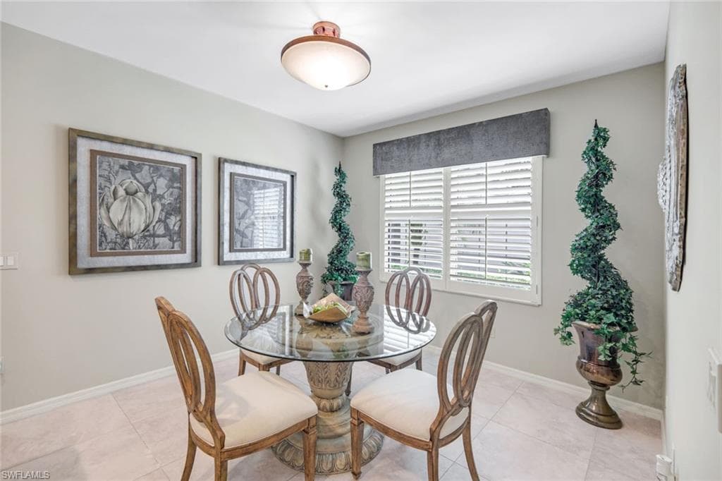 5924 Sand Wedge Ln 2002, Naples, FL 34110-13
