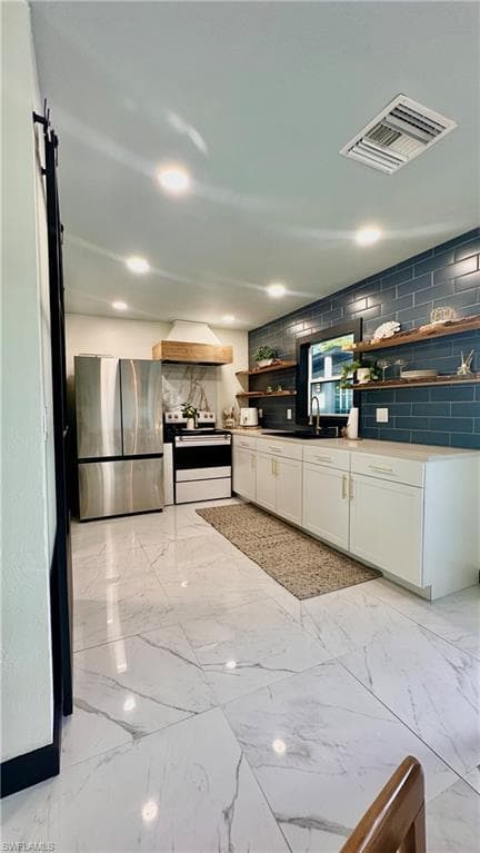 5426 26th Pl SW, Naples, FL 34116-2