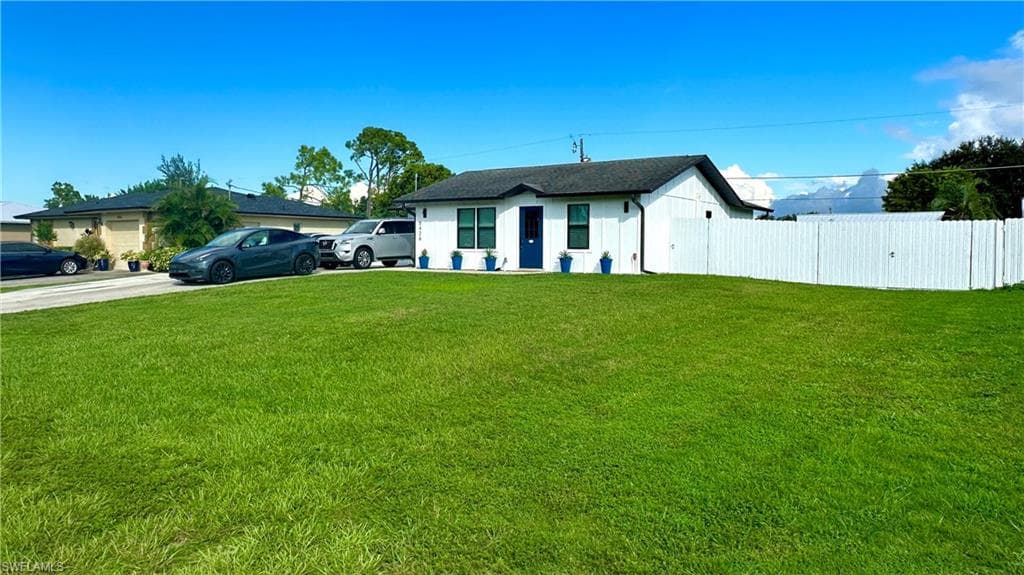 5426 26th Pl SW, Naples, FL 34116-6