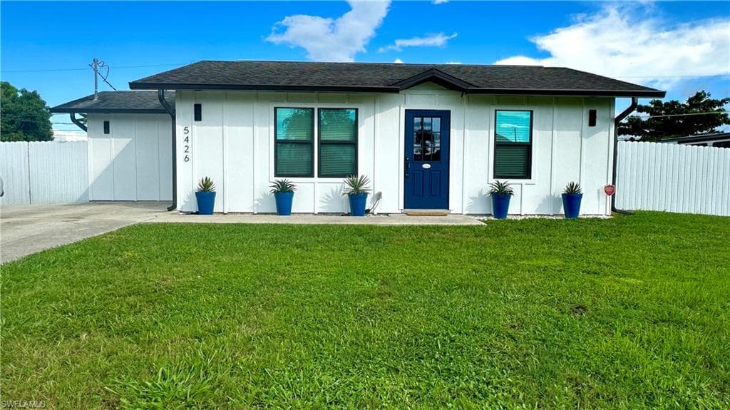 5426 26th Pl SW, Naples, FL 34116-8