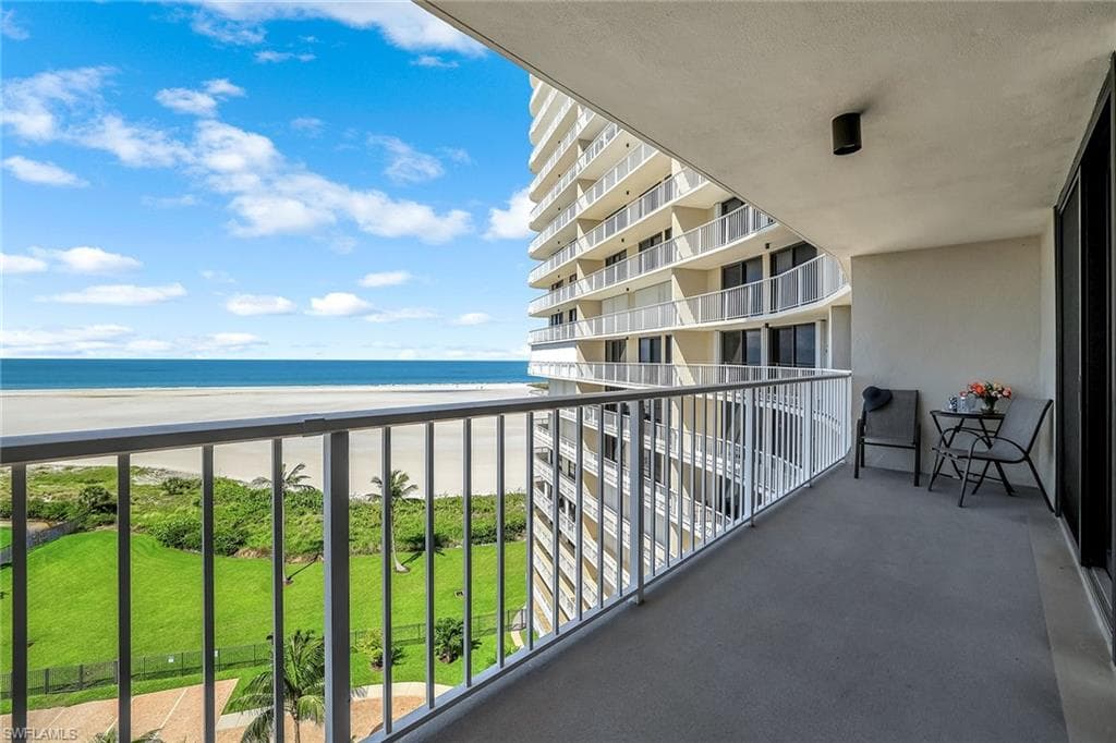 260 Seaview Ct 905, Marco Island, FL 34145-9