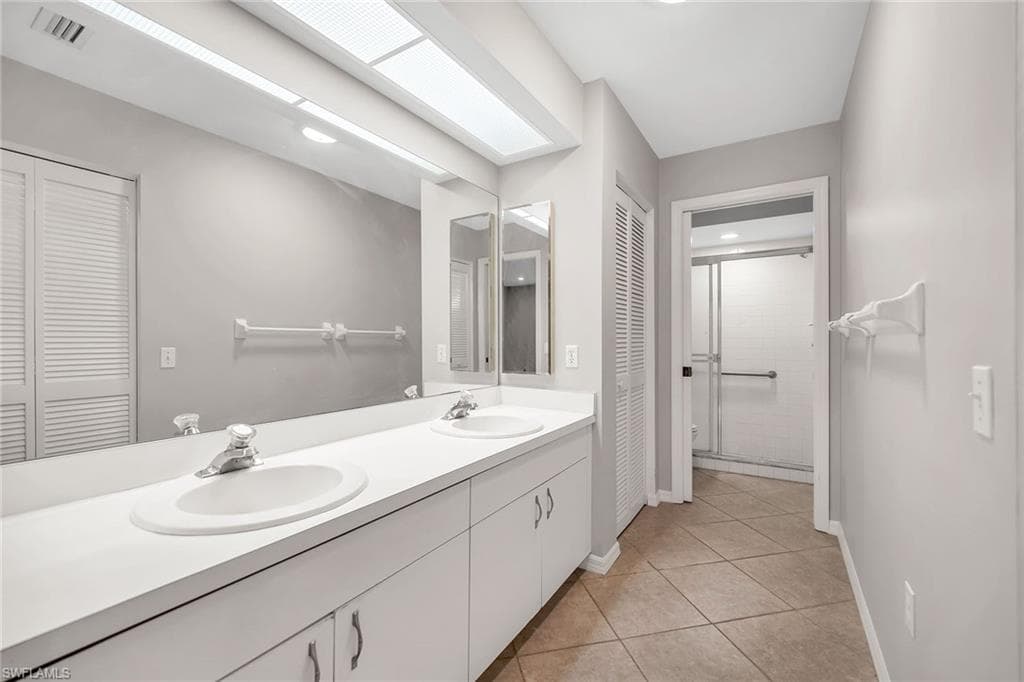 25490 Fairway Dunes Ct, Bonita Springs, FL 34135-24