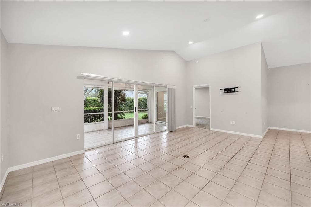 25490 Fairway Dunes Ct, Bonita Springs, FL 34135-8