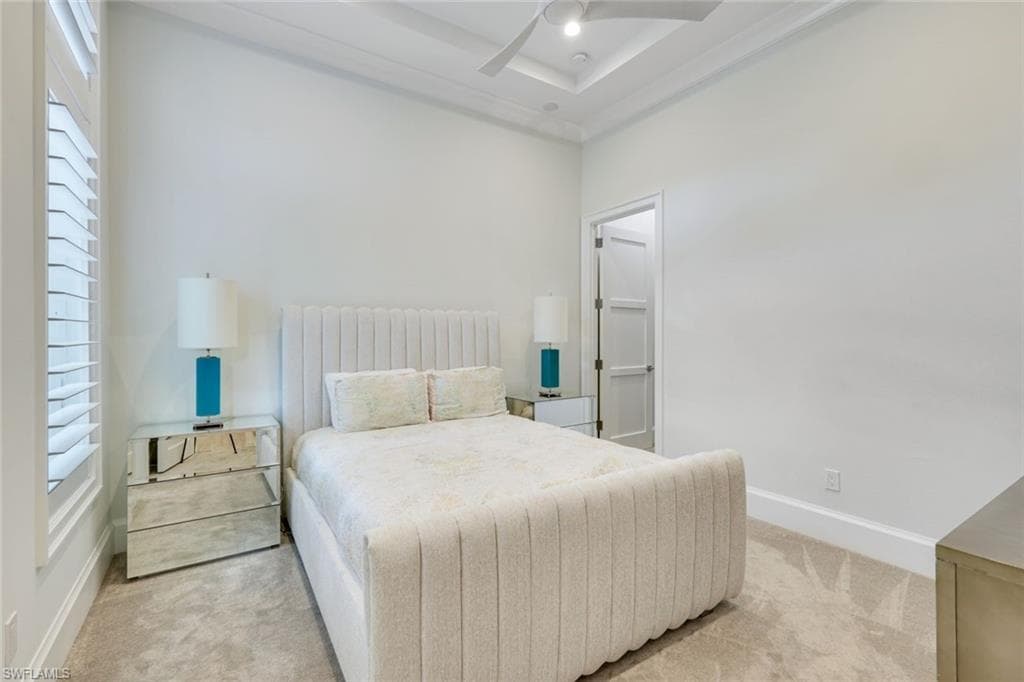 9937 Montiano Dr, Naples, FL 34113-17