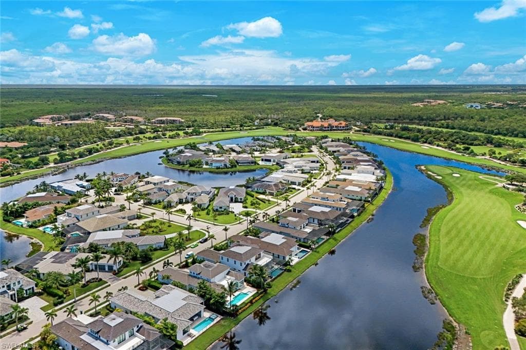 9937 Montiano Dr, Naples, FL 34113-20