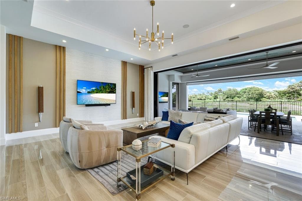 9937 Montiano Dr, Naples, FL 34113-4