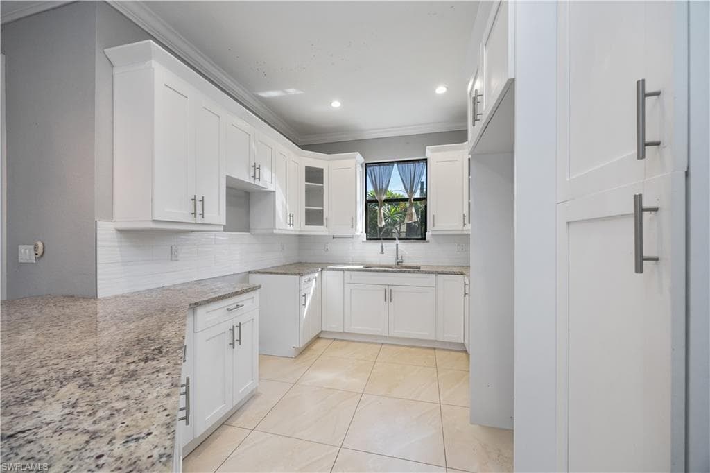 18389 Sunflower Rd, Fort Myers, FL 33967-10