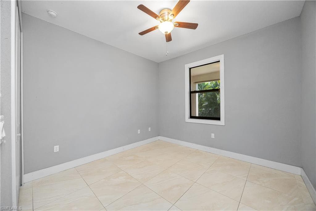 18389 Sunflower Rd, Fort Myers, FL 33967-19