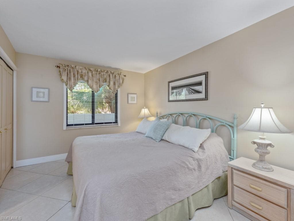 1085 Bald Eagle Dr A307, Marco Island, FL 34145-15