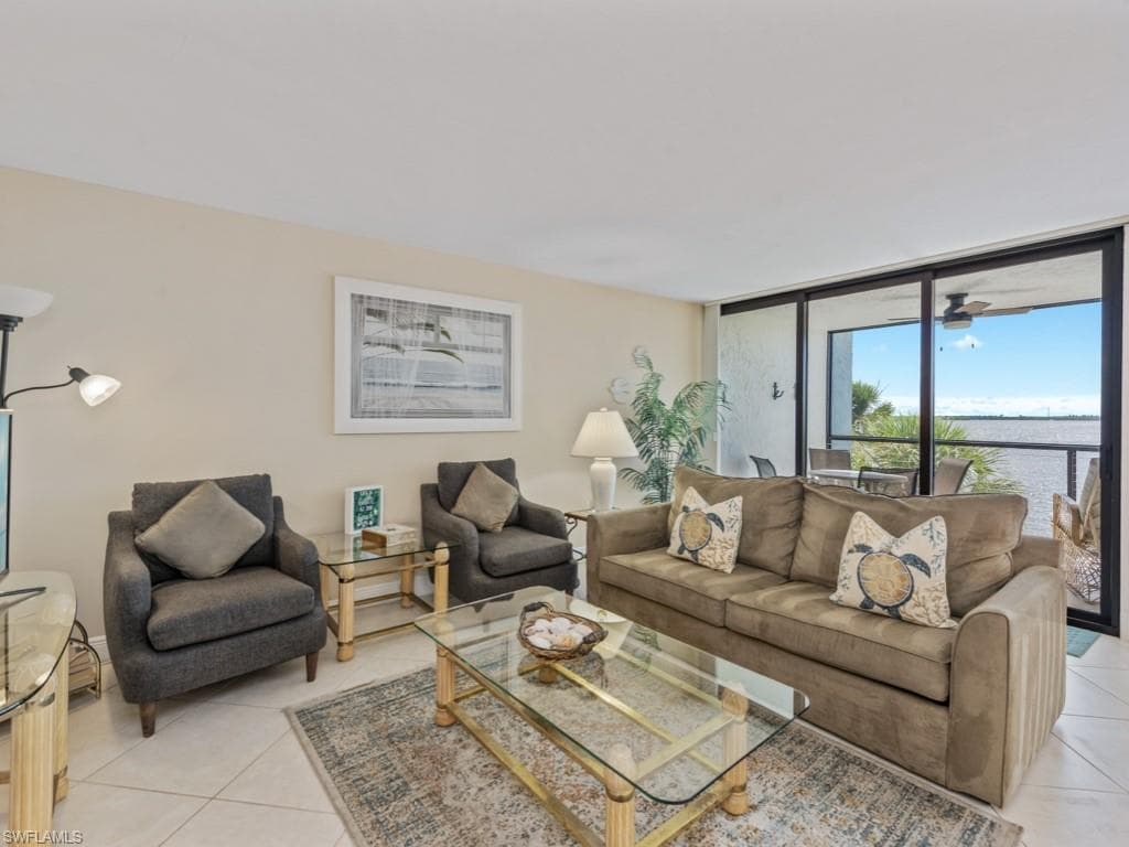 1085 Bald Eagle Dr A307, Marco Island, FL 34145-6