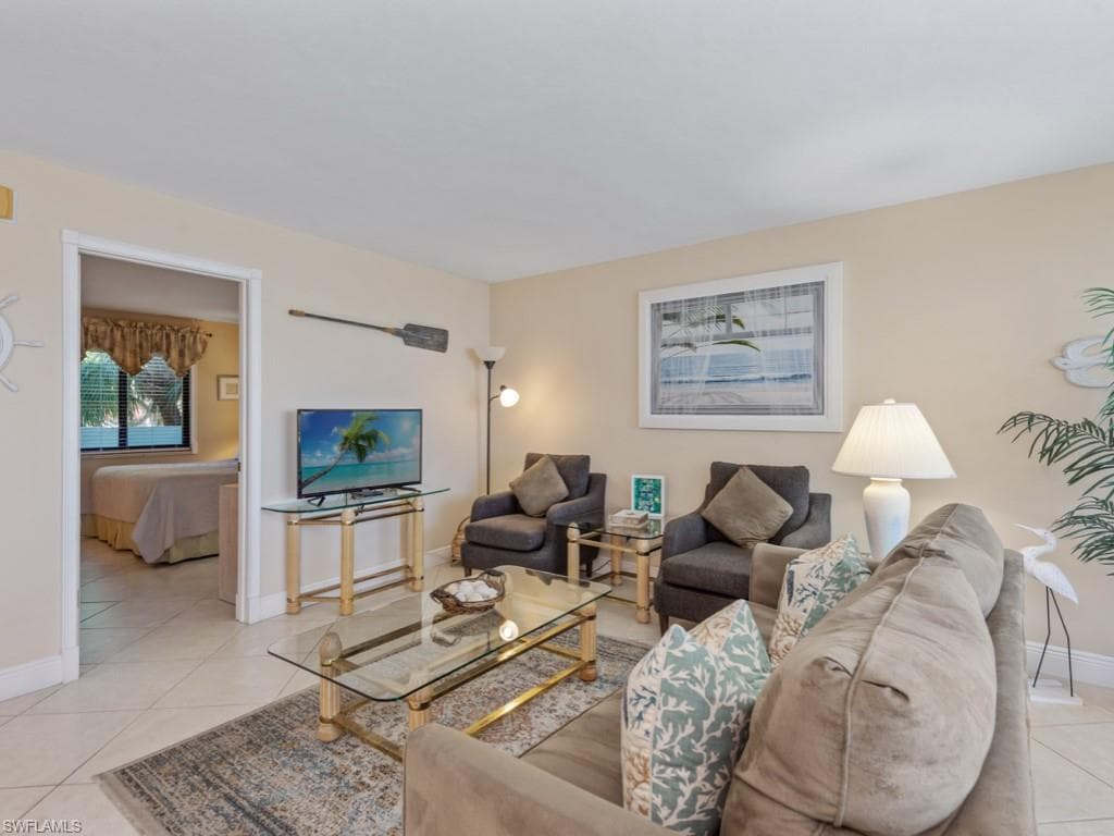 1085 Bald Eagle Dr A307, Marco Island, FL 34145-8
