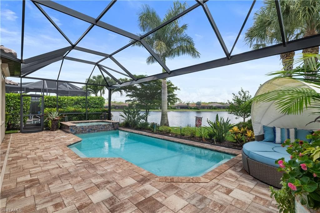9405 Terresina Dr, Naples, FL 34119-1