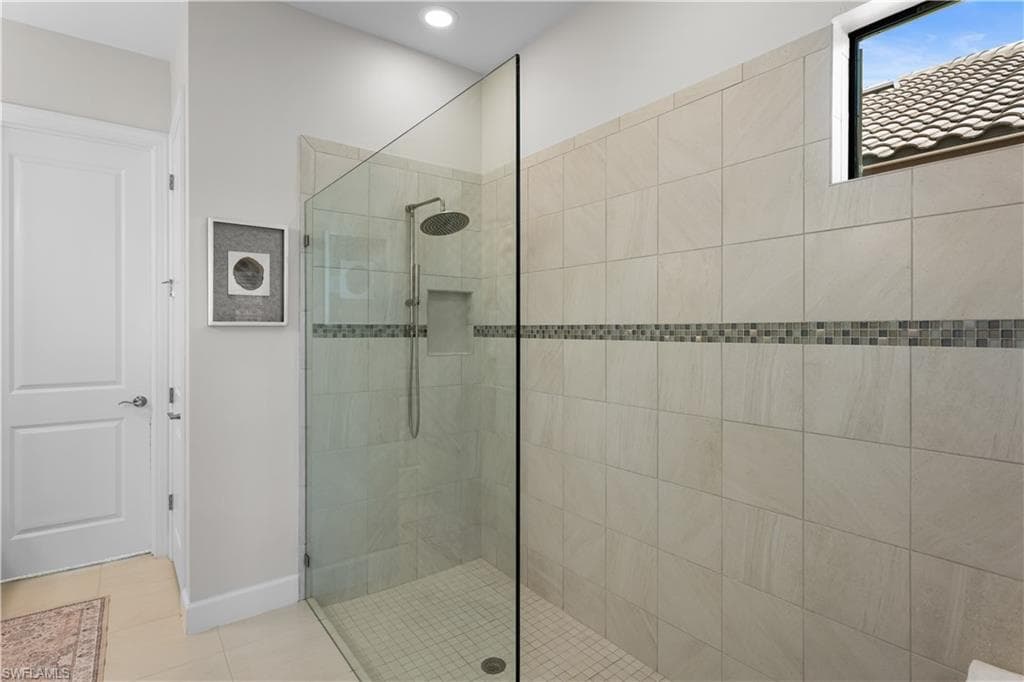 9405 Terresina Dr, Naples, FL 34119-20