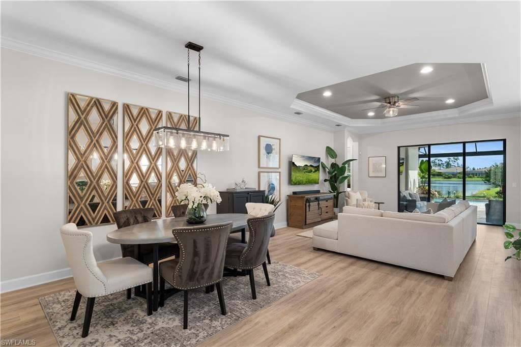 9405 Terresina Dr, Naples, FL 34119-6