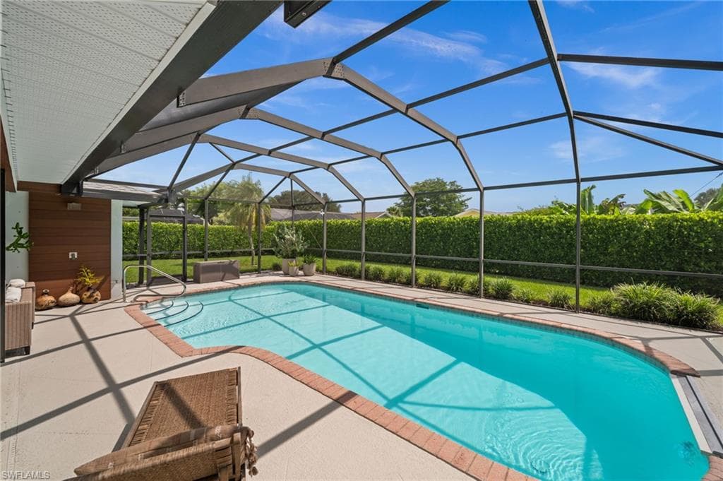 304 Nason Ln, Naples, FL 34112-38