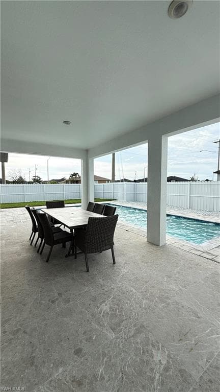3 Tropicana Pkwy E, Cape Coral, FL 33909-28