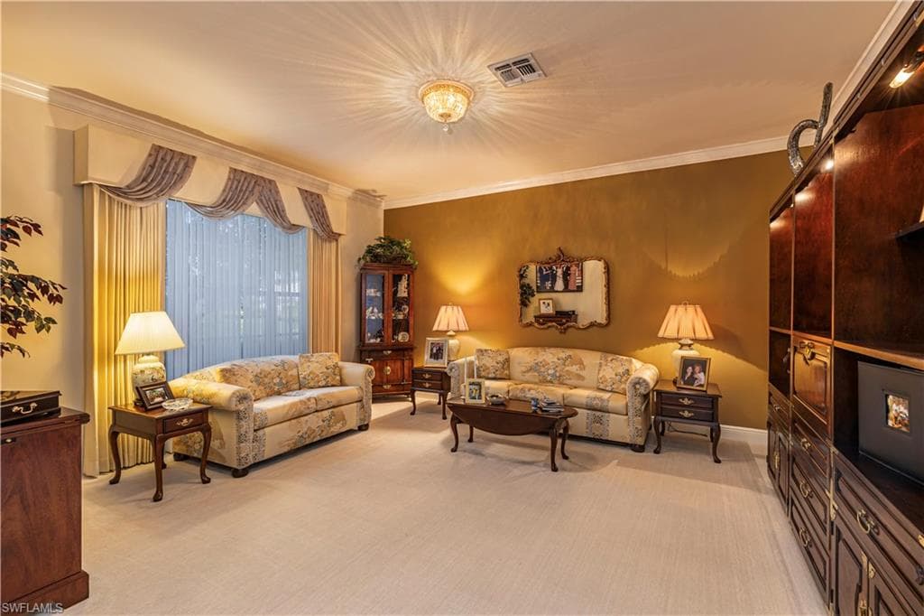 4763 Kittiwake Ct, Naples, FL 34119-12