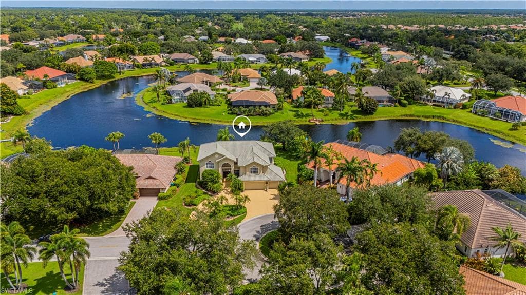 4763 Kittiwake Ct, Naples, FL 34119-3