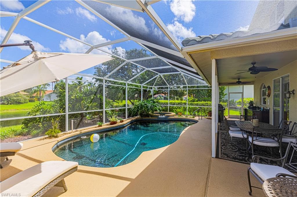 4763 Kittiwake Ct, Naples, FL 34119-6