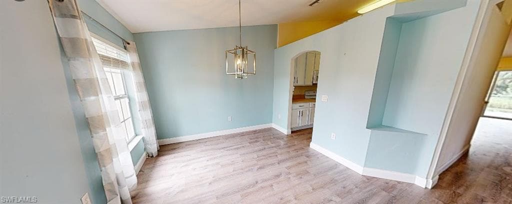 320 Laurel Ave, Lehigh Acres, FL 33974-8