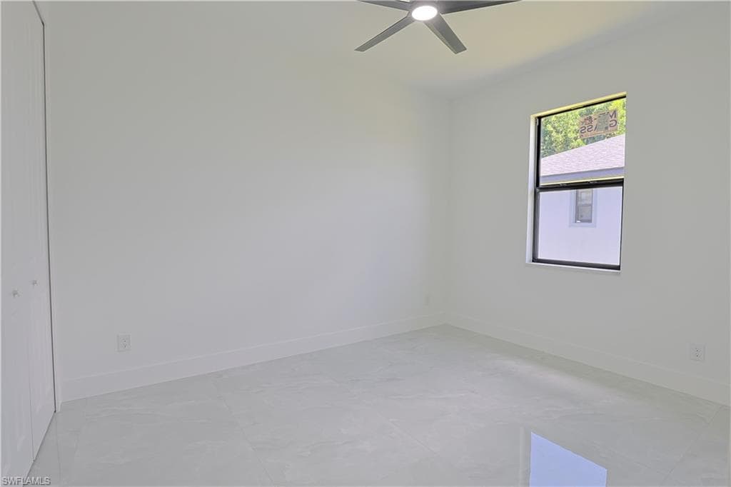 843 Duplex St E, Lehigh Acres, FL 33974-19
