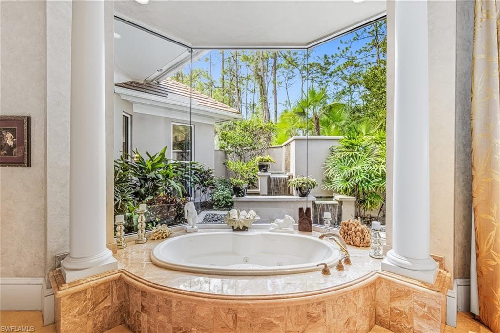 4457 Club Estates Dr, Naples, FL 34112-20