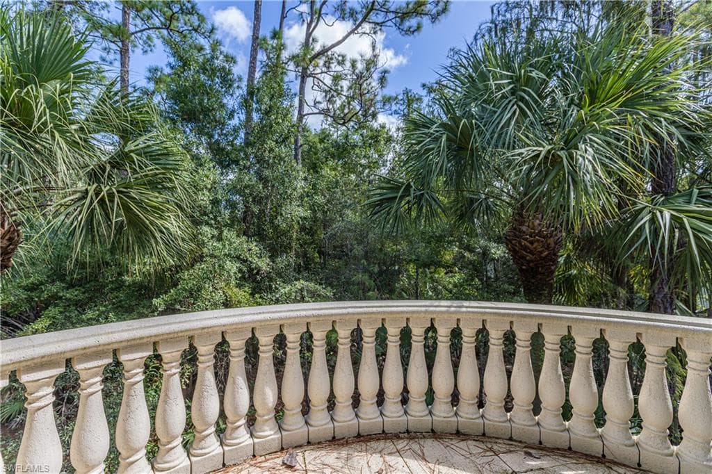 4457 Club Estates Dr, Naples, FL 34112-36