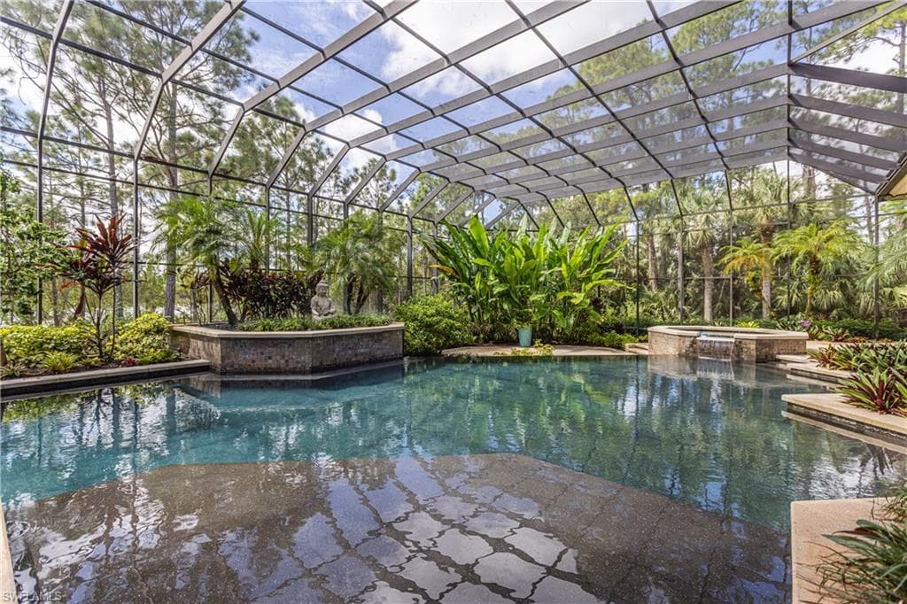 4457 Club Estates Dr, Naples, FL 34112-40