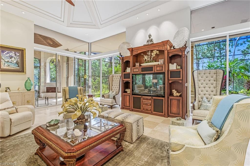 4457 Club Estates Dr, Naples, FL 34112-5