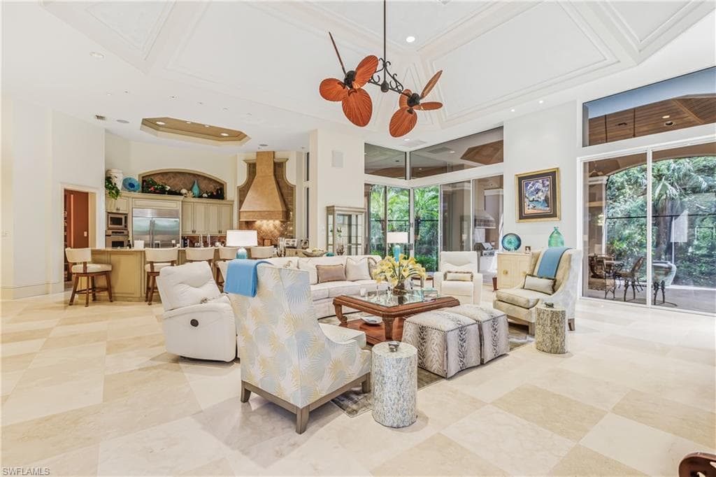 4457 Club Estates Dr, Naples, FL 34112-6