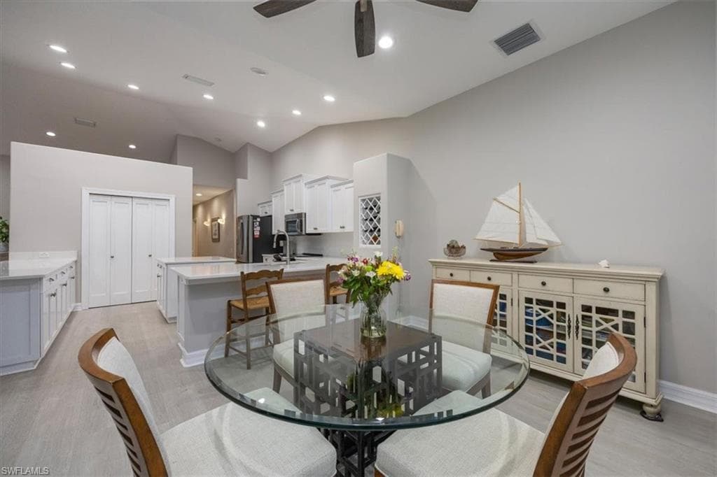 537 Wedgewood Way, Naples, FL 34119-11