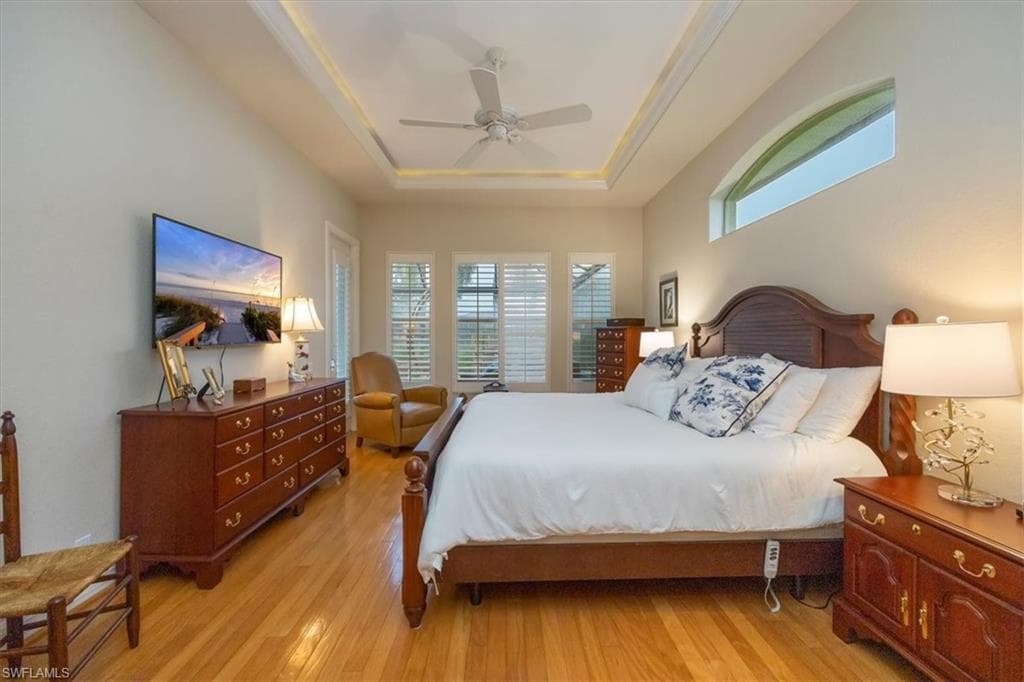537 Wedgewood Way, Naples, FL 34119-14