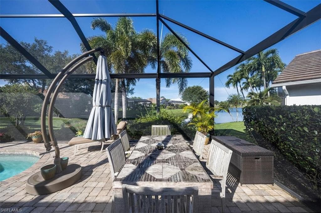 537 Wedgewood Way, Naples, FL 34119-24